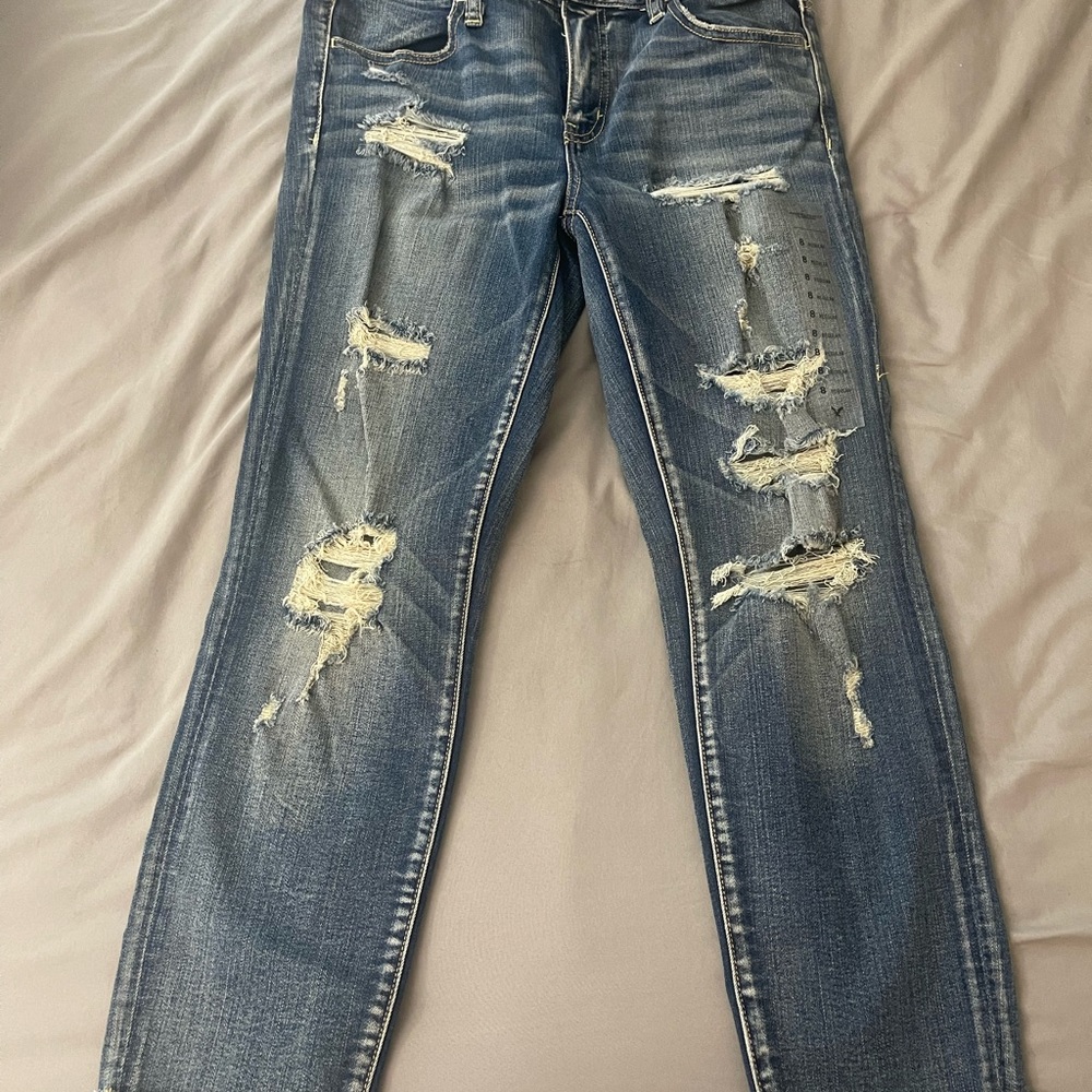 America Eagle Distressed Cropped Jegging - Low Rise Size 8